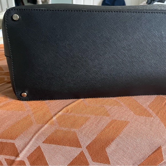 Kate Spade ♠️ Minimalist Black Leather Bag - Picture 6 of 9